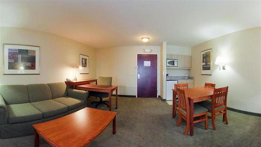 Holiday Inn Express Hotel & Suites Pasco-Tricities By Ihg Esterno foto