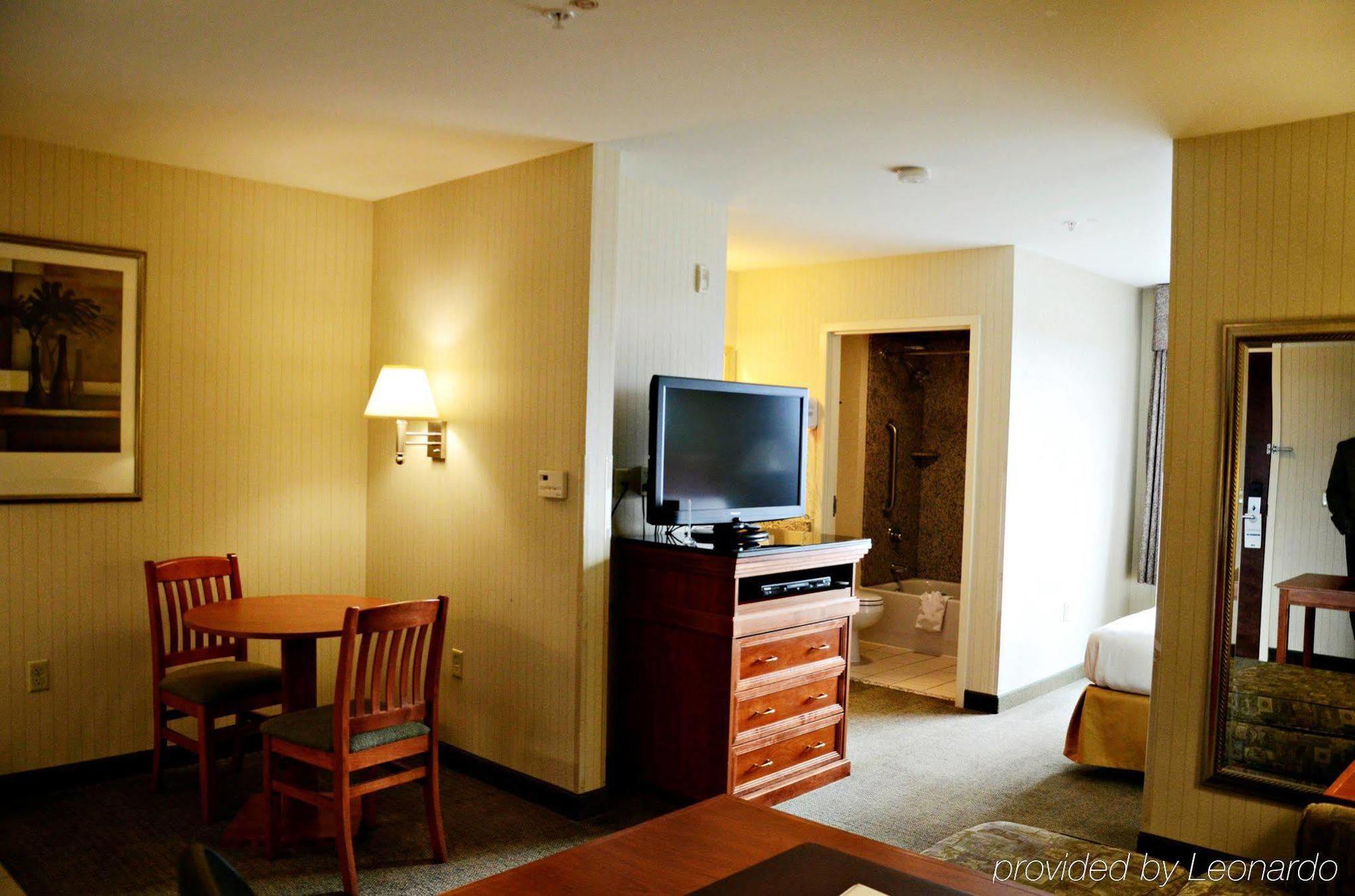Holiday Inn Express Hotel & Suites Pasco-Tricities By Ihg Esterno foto