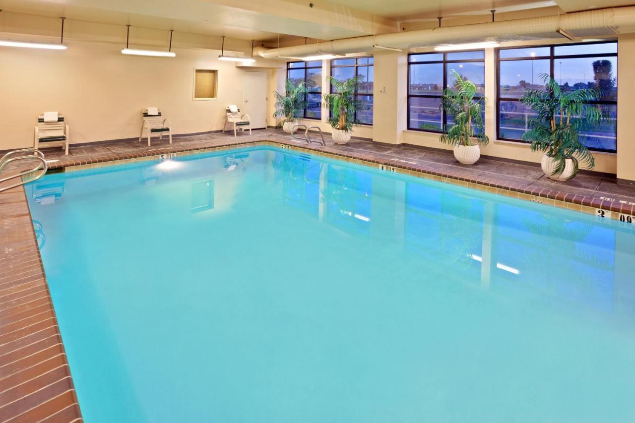 Holiday Inn Express Hotel & Suites Pasco-Tricities By Ihg Esterno foto